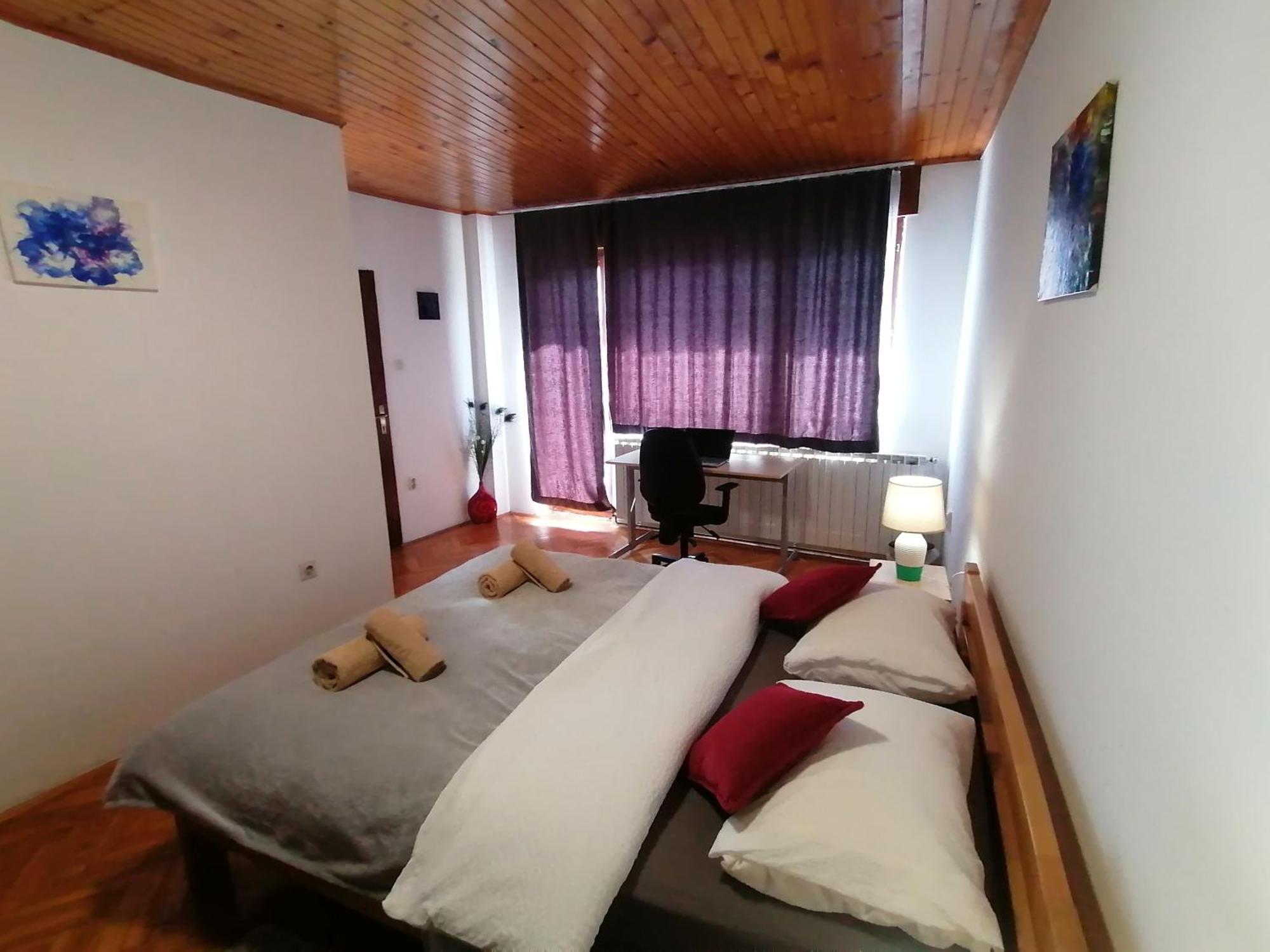 ססבטה Cozy 1-Bdrm Apt In Dubec, Ideal For Work Or Study מראה חיצוני תמונה