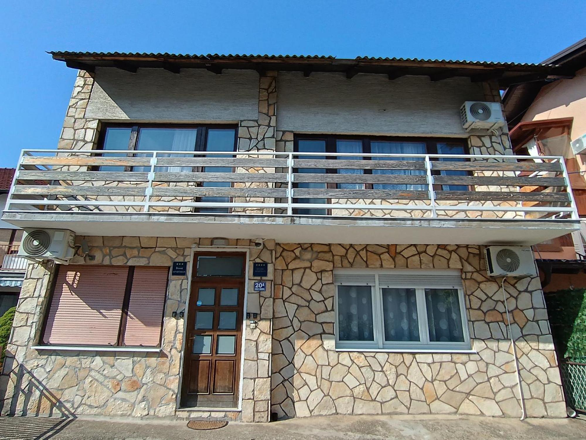 ססבטה Cozy 1-Bdrm Apt In Dubec, Ideal For Work Or Study מראה חיצוני תמונה